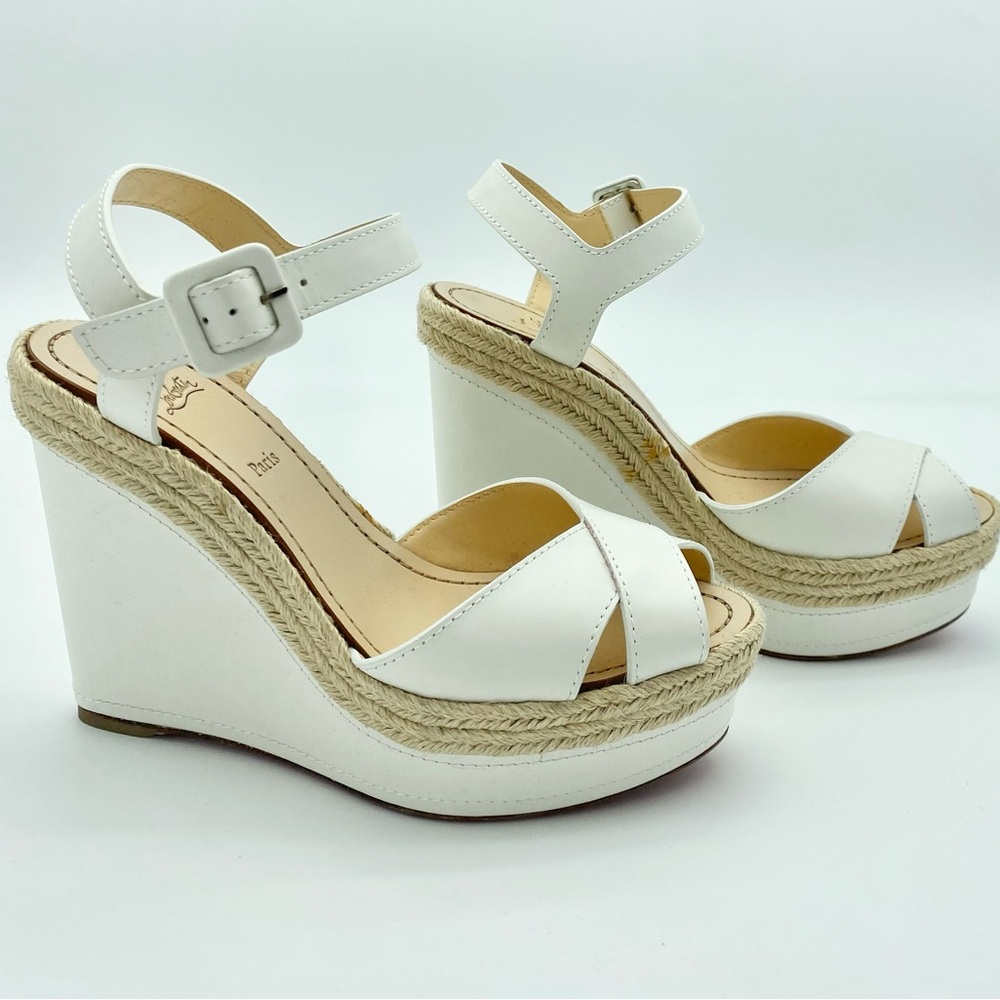 NEW-CHRISTIAN LOUBOUTIN ALMERIA WEDGE (SNOW)